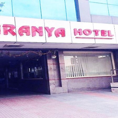 Sharanya Hotel Warangal Dış mekan fotoğraf
