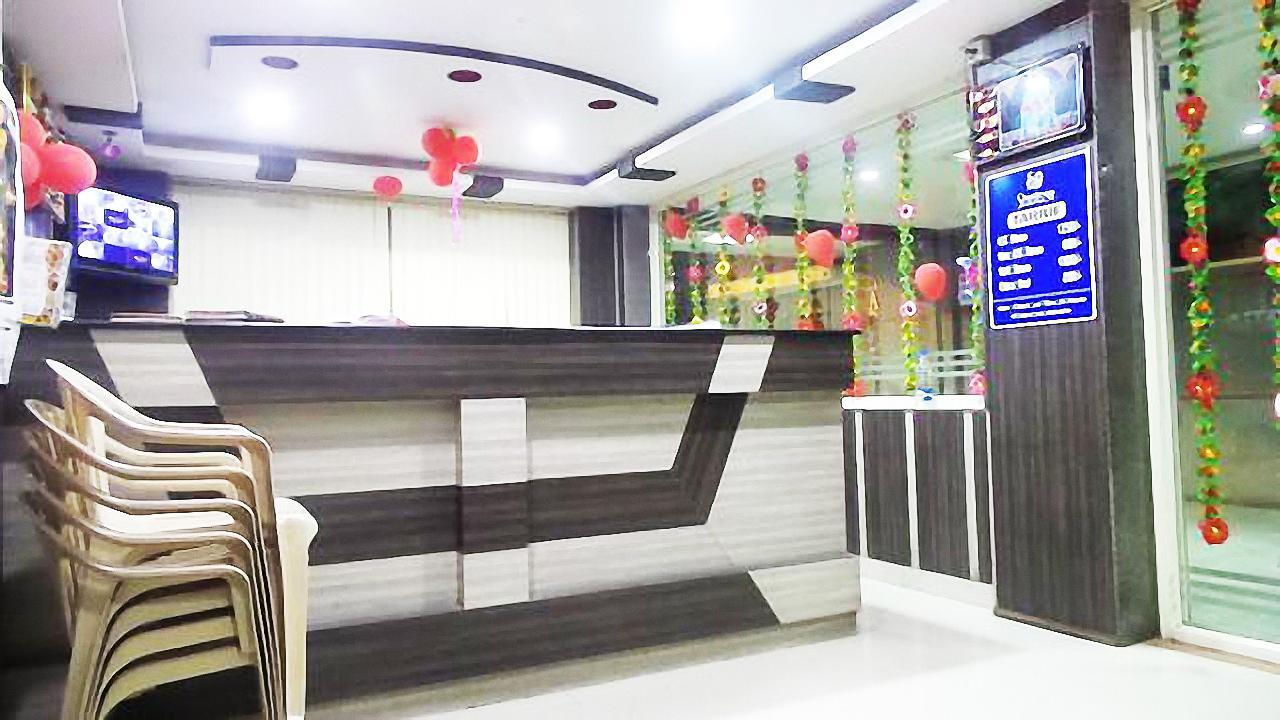 Sharanya Hotel Warangal Dış mekan fotoğraf