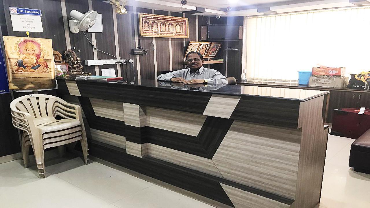 Sharanya Hotel Warangal Dış mekan fotoğraf